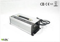 Wechselstrom zu DC versiegelte Blei-Säure-Batterie-Ladegerät, tragbares Ladegerät 24V 45A mit LED-Anzeige